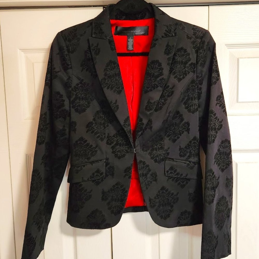 Apostrophe Black Floral Velvet Embossed Jacket